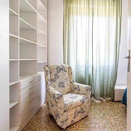 Apartment Panorama - Parking - Family&groups - Self Ck-in & Access Como